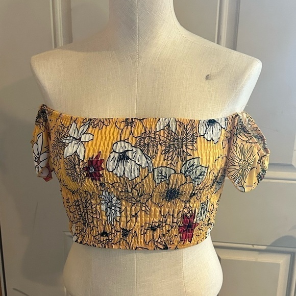 CBR Yellow Floral Off-Shoulder Crop Top - Picture 1 of 5